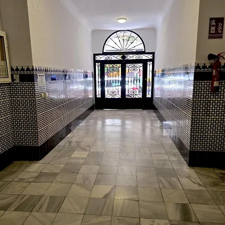 Bergantin 30 公寓 *