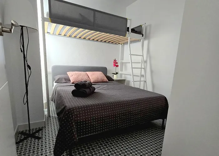 Bergantin 30 公寓 *